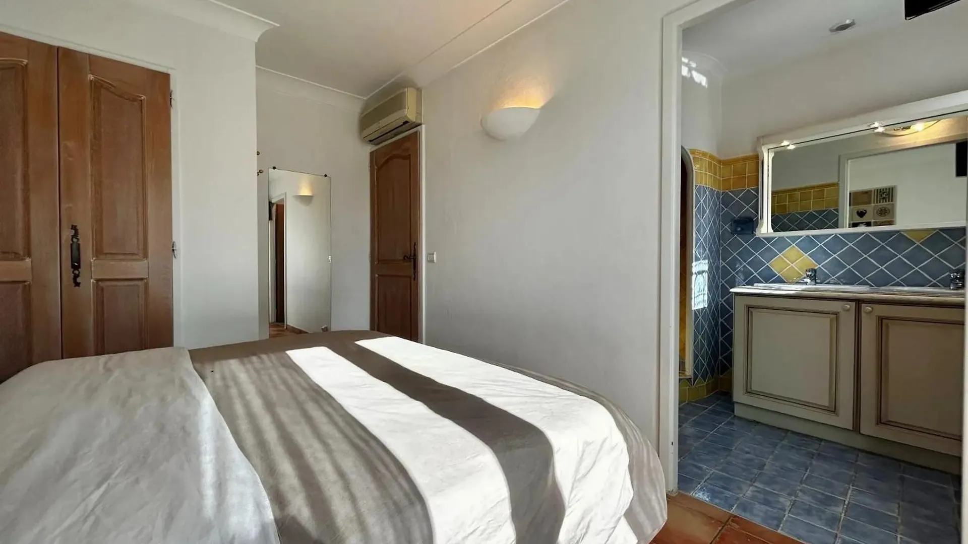 Maison Charmante A Cogolin + Piscine