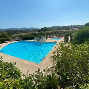Hébergement de vacances Mazet Dans Résidence Avec Piscine Au Cœur Du Golfe De Saint-tropez, Cogolin
